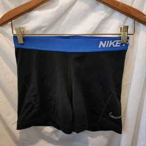Nike Pros- Size M